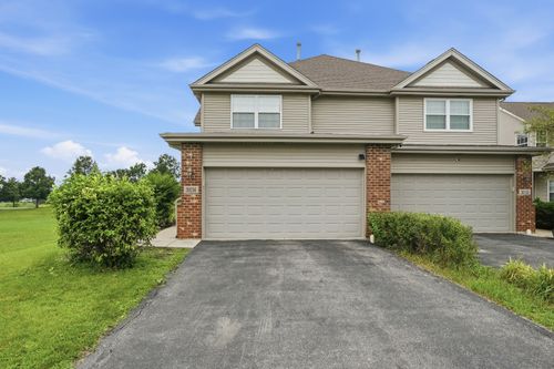 30156 Autumn Dr, Beecher, IL, 60401-4007 | Card Image