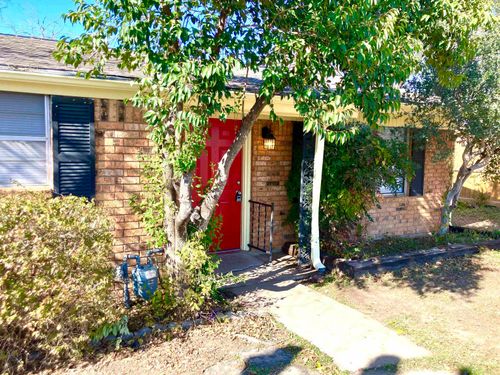 1112B Northwood, Marble Falls, TX, 78654 | Card Image