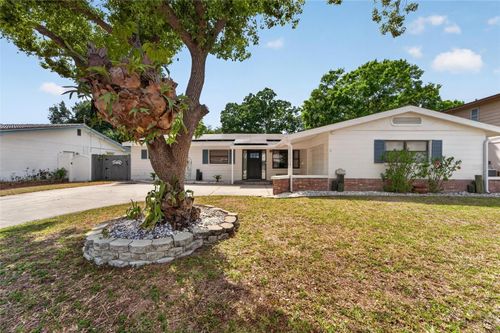 2842 61st Ln N, ST PETERSBURG, FL, 33710-3358 | Card Image
