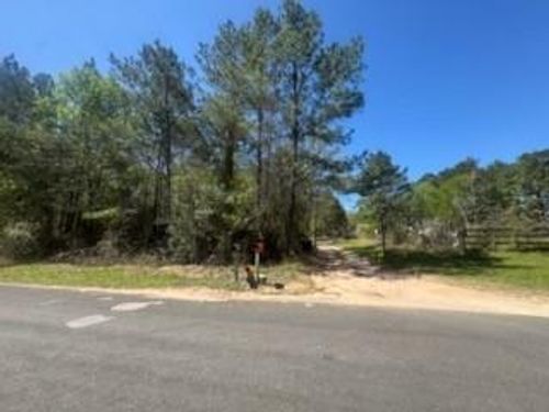 16442 Whippoorwill Rd, Navasota, TX, 77868-6791 | Card Image