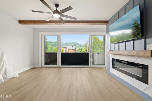 unit-6-215 Circle Dr, Gatlinburg, TN, 37738-3418 | Card Image