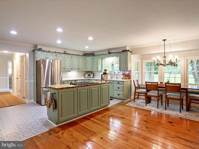 535 Bowling View Rd, House other with 4 bedrooms, 5 bathrooms and null parking in Front Royal VA | Image 13