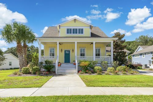 1656 Butterfly Knot Dr, Ocean Isle Beach, NC, 28469-0555 | Card Image