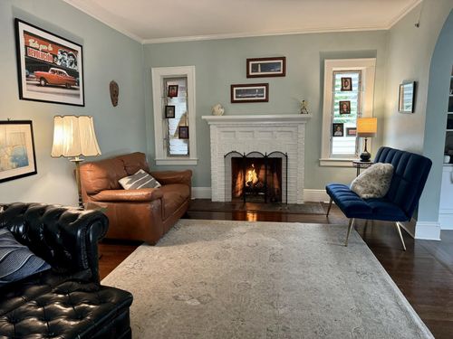 25 Loel Ct, Rockville Centre, NY, 11570-2025 | Card Image