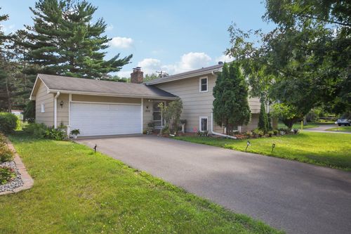 1800 86th Ln Ne, Blaine, MN, 55449-4201 | Card Image