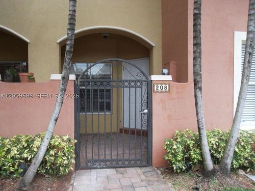 208 Lake Monterey Cir, Boynton Beach, FL, 33426-8442 | Card Image