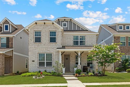 10016 Travis Dr, Providence Village, TX, 76227-6011 | Card Image