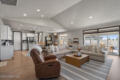 4332 W Enclave Way, Coeur D Alene, ID, 83815-7507 | Card Image