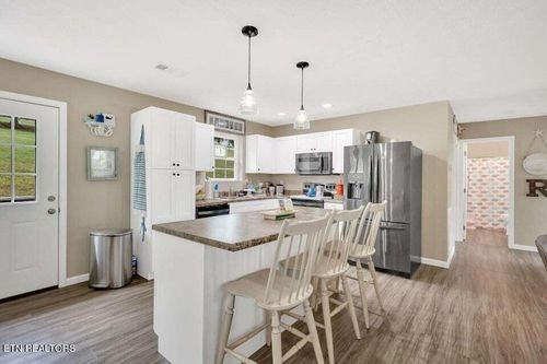 234 Fieldcrest Drive, Jefferson City, TN, 37760 | Card Image