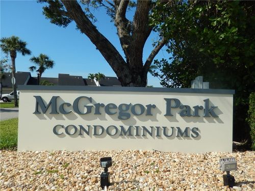 902 Mcgregor Park Cir, FORT MYERS, FL, 33908-5429 | Card Image