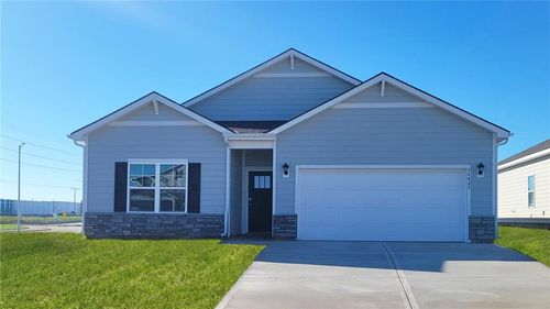 36425 W 102nd Pl, De Soto, KS, 66018-2203 | Card Image