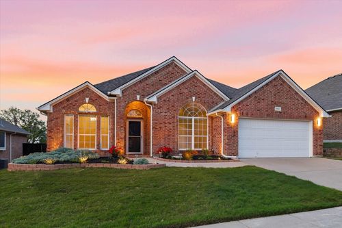 4021 Landisburg Trl, Fort Worth, TX, 76244-5751 | Card Image