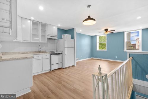 2-2531 S 13th St, PHILADELPHIA, PA, 19148-4305 | Card Image