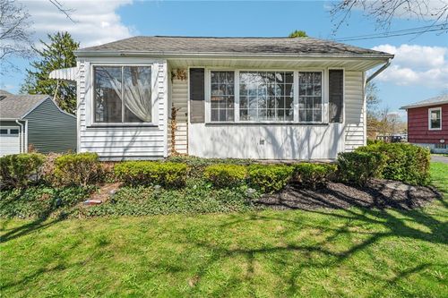 103 Hart St, Batavia, NY, 14020-1511 | Card Image