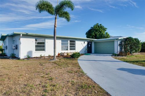 217 W Tarpon Blvd Nw, PORT CHARLOTTE, FL, 33952-7835 | Card Image