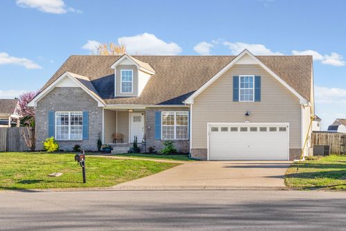 704 Claystone Ct, Clarksville, TN, 37040-5598 | Card Image