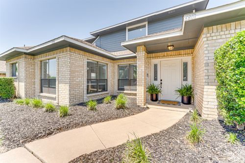 6801 Alissa Dr, Rowlett, TX, 75089-3774 | Card Image