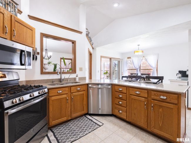 4502 S Misty Isle Pt, House other with 5 bedrooms, 3 bathrooms and null parking in Mapleton IL | Image 23
