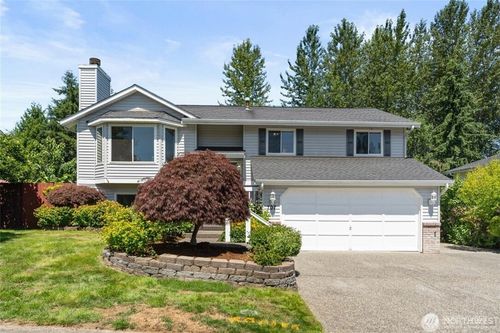 707 146th St Sw, Lynnwood, WA, 98087-6425 | Card Image
