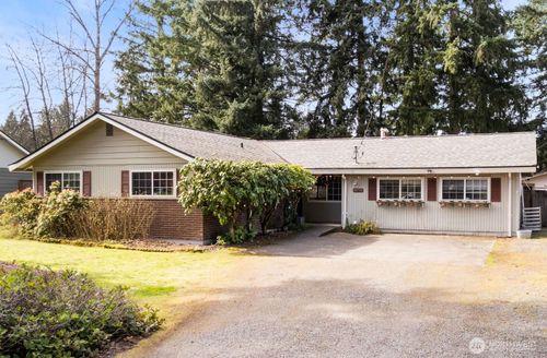 10730 Rampart Dr E, Puyallup, WA, 98374-2066 | Card Image