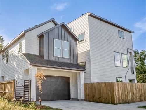 7002 Sidney St, Houston, TX, 77021-4912 | Card Image