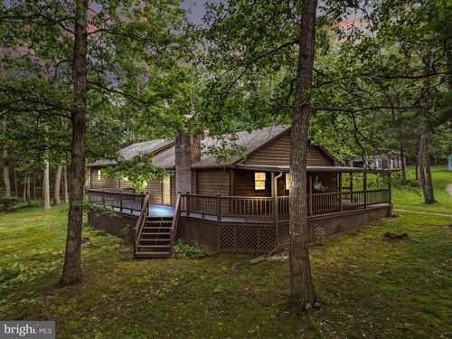 30 Woodman Dr, Mathias, WV, 26812-8461 | Card Image