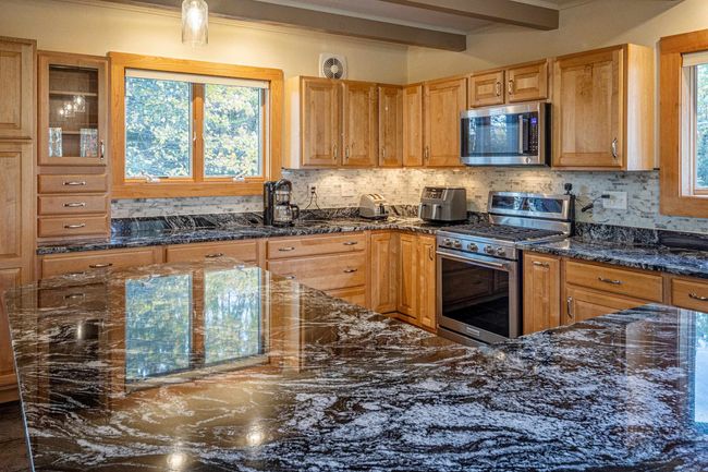 181 Charles St, Home with 0 bedrooms, 4 bathrooms and null parking in Farmington NH | Image 10