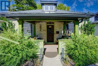 103 Courtney St, House other with 3 bedrooms, 2 bathrooms and 3 parking in Cambridge ON | Image 1