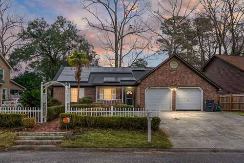 235 Knightsbridge Dr, Charleston, SC, 29418-2024 | Card Image