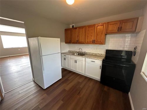 apt-4-14 Bruce Dr, Florissant, MO, 63031-7131 | Card Image