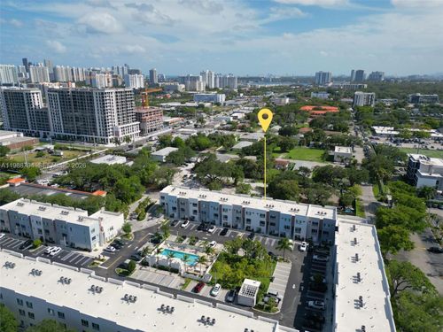 4208-2505 Ne 193rd St, Miami, FL, 33180-3469 | Card Image
