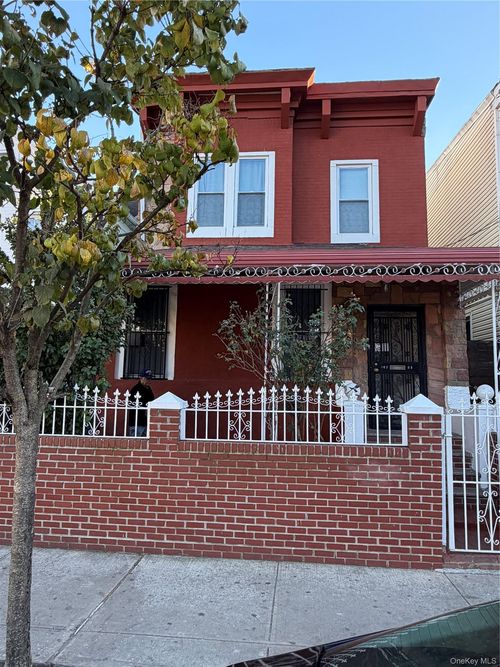102-08 39th Ave, Corona, NY, 11368-2338 | Card Image