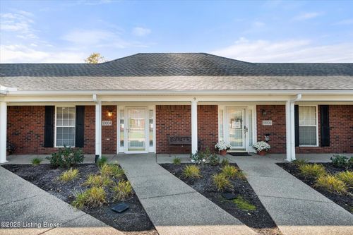 10004 Chenoweth Vista Way, Louisville, KY, 40299-4181 | Card Image