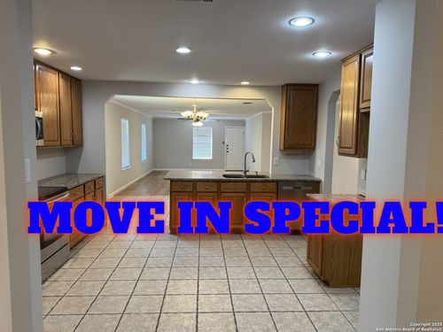 1619 Creek Knl, San Antonio, TX, 78253-5445 | Card Image