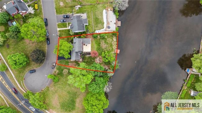 16 Lakeside Dr S, House other with 4 bedrooms, 3 bathrooms and null parking in Piscataway NJ | Image 32