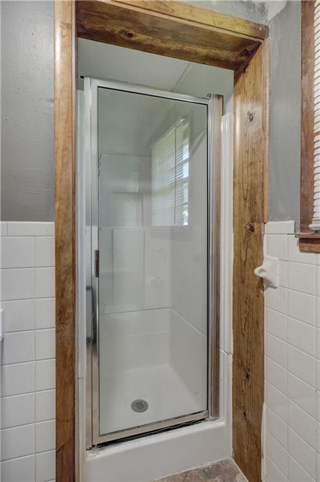 908 E 11 Th St, House other with 3 bedrooms, 2 bathrooms and null parking in Pittsburg KS | Image 21