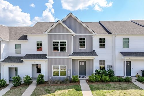 2133 Cobblestone Drive, OPELIKA, AL, 36804 | Card Image