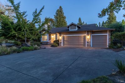 346 Spring Beauty Ct, House other with 4 bedrooms, 2 bathrooms and 6 parking in Windsor CA | Image 1