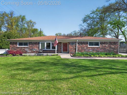 38000 Hixford Pl, Westland, MI, 48185-3392 | Card Image