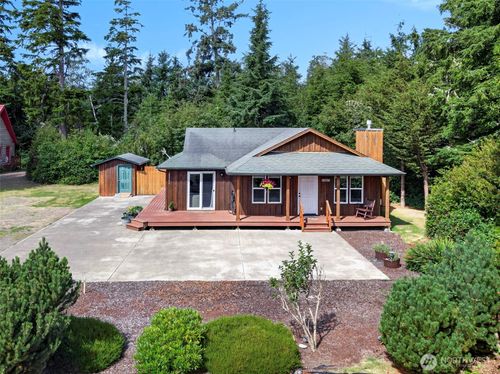 20301 Crane Pl, Ocean Park, WA, 98640-3118 | Card Image