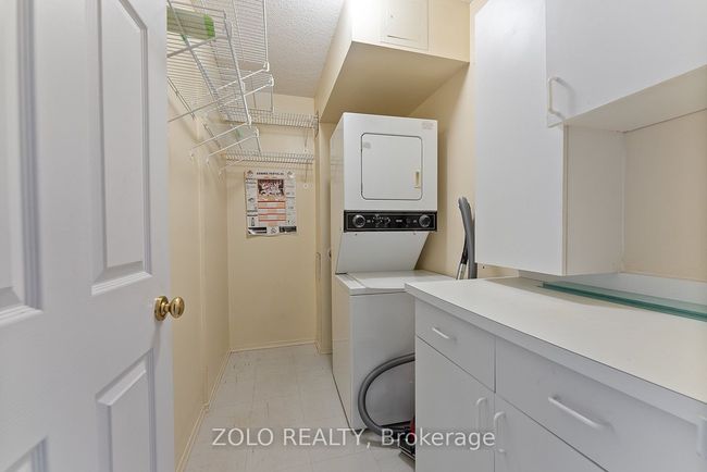 911 - 40 Harding Blvd, Condo with 3 bedrooms, 2 bathrooms and 1 parking in Richmond Hill ON | Image 27