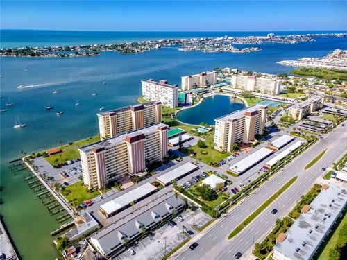 apt-409-4650 Cove Cir, ST PETERSBURG, FL, 33708-2849 | Card Image