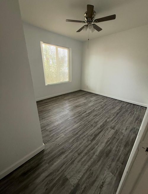 8631 N 39th Ave, Phoenix, AZ, 85051-4731 | Card Image
