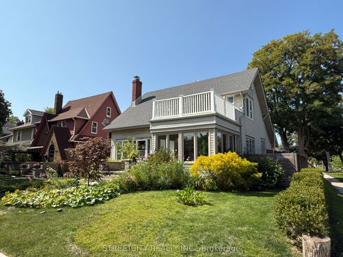 127 Fleming St, Sarnia, ON, N7T6C2 | Card Image