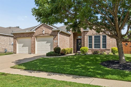 10418 Greenbriar Ln, Rowlett, TX, 75089-8305 | Card Image