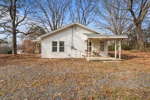 2208 Ermine St, Randleman, NC, 27317-7454 | Card Image