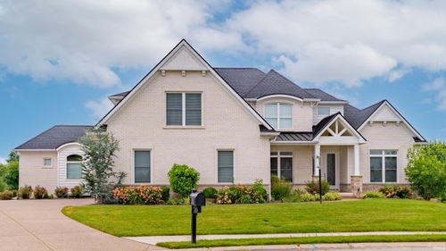 8671 Angel Dr, Newburgh, IN, 47630-9378 | Card Image