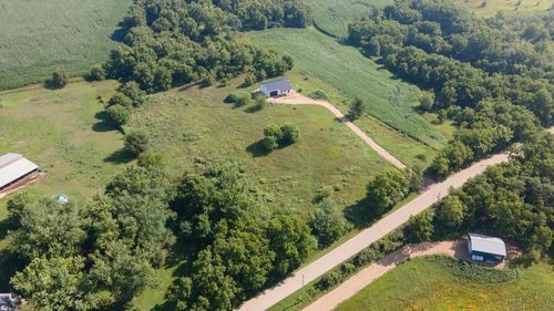 W9452 Dog Hollow Rd, Argyle, WI, 53504-9614 | Card Image