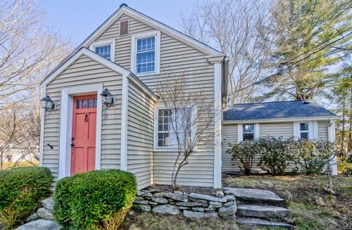 4 Clinic Road, Pomfret, CT, 06230 | Card Image