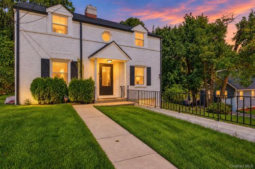 36 Maryton Road, Greenburgh, NY, 10603 | Card Image